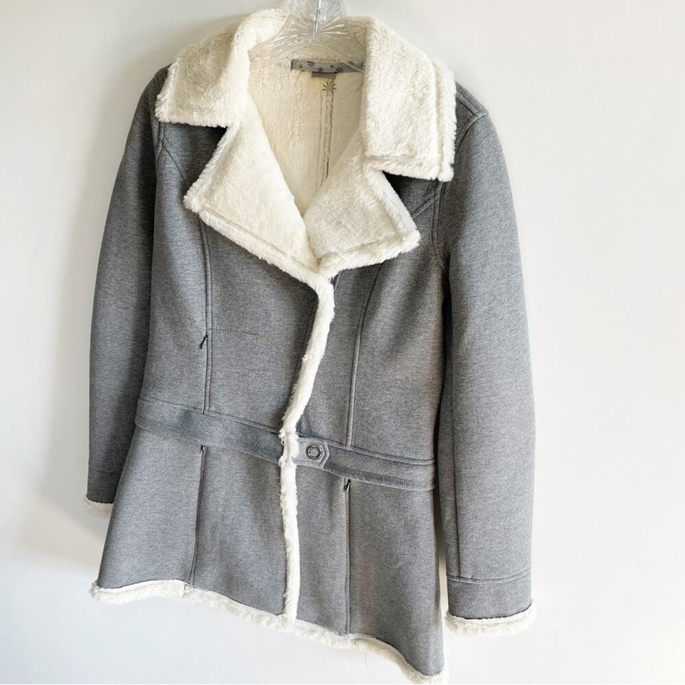 Athleta 2 in 1 Convertible Faux Fur Moto Jacket - Picture 3 of 12